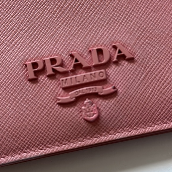 Prada wallet. - Picture 2 of 8